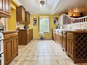 Photo 26- click for photo gallery